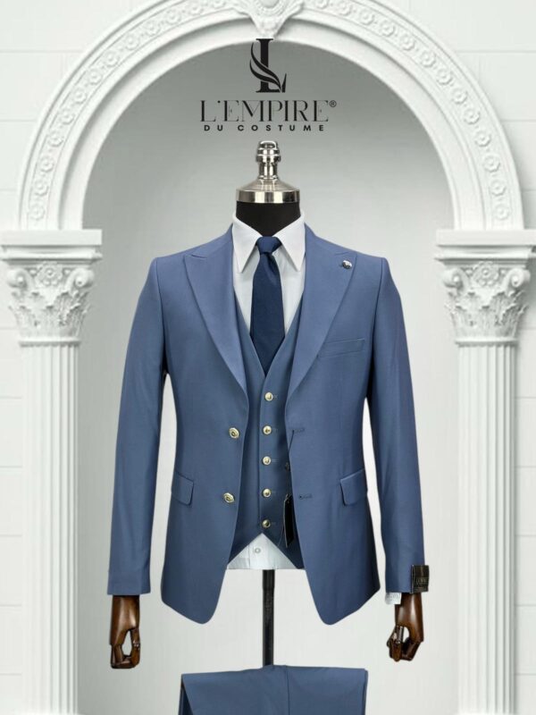 COSTUME 3 PIÈCES BLEU GRIS BOUTON DORÉ