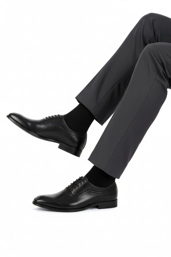 CHAUSSURE NOIRE