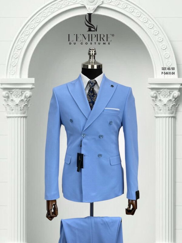 COSTUME CROISÉ BLEU CIEL