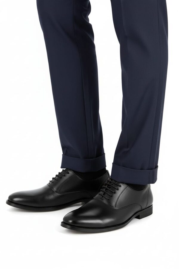 CHAUSSURE NOIRE
