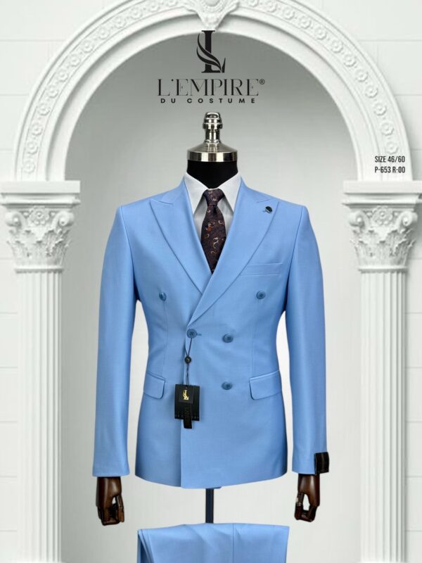 COSTUME CROISÉ BLEU CIEL