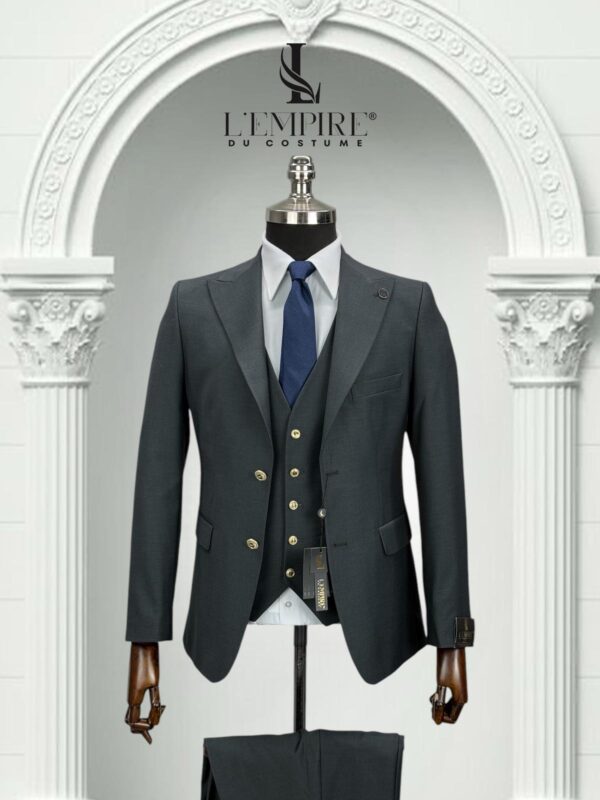 COSTUME 3 PIÈCES GRIS ANTHRACITE BOUTON DORÉ