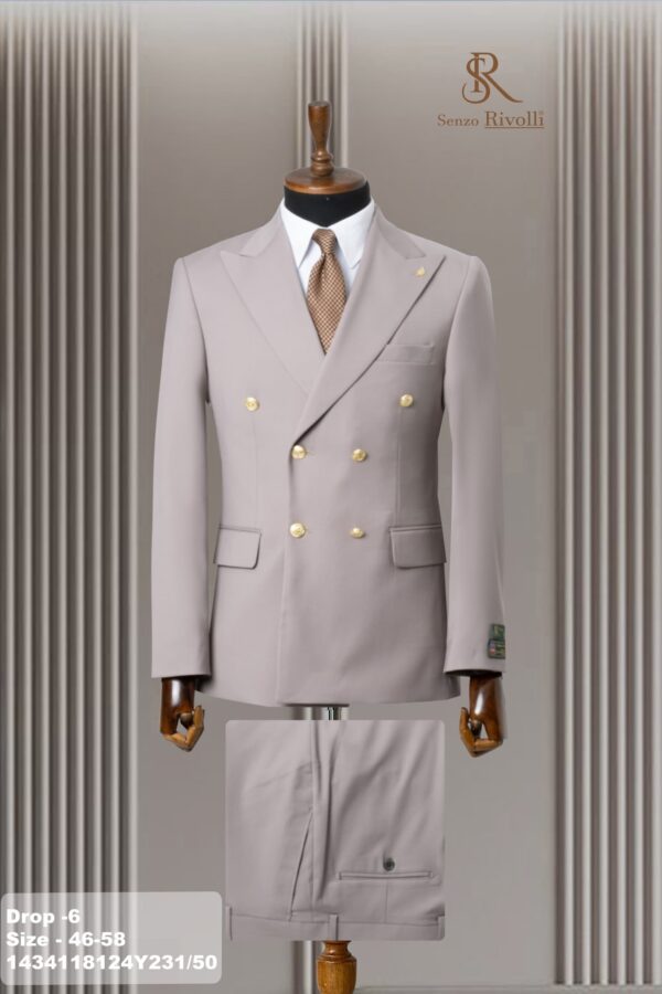 COSTUME CROISÉ BEIGE GRIS BOUTON DORÉ